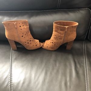 Torrid Peep Toe Suede Booties Women Tan Brown Lase